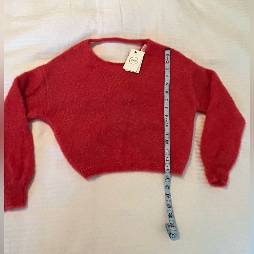 1901 Sweater - Picture 4 of 5